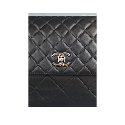 Chanel Black Quilted Calfskin Leather In-The-Business Flap Bag