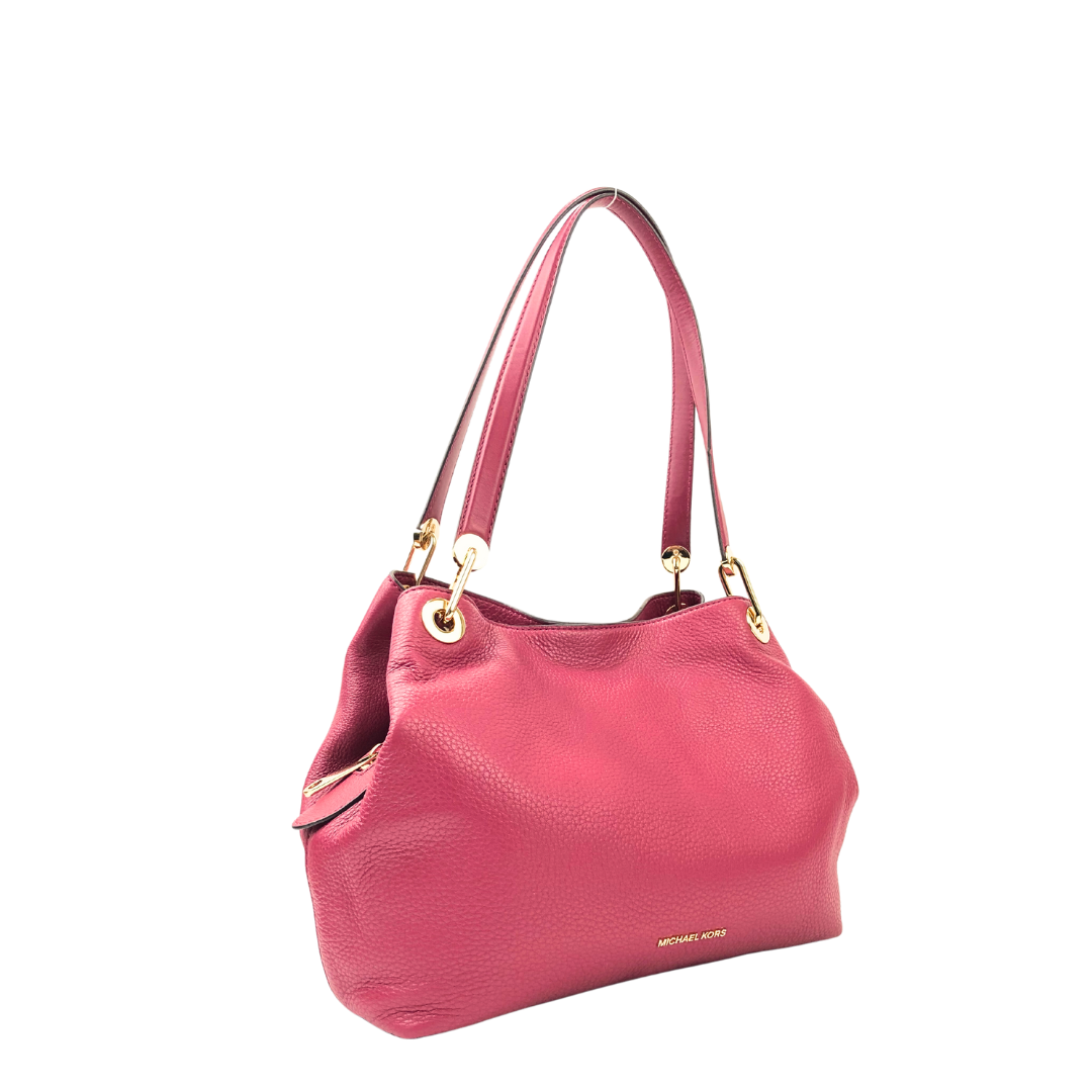 Authentic Michael Kors Adele Medium Messenger Bag, Women's Fashion, Bags &  Wallets, Cross-body Bags on Carousell